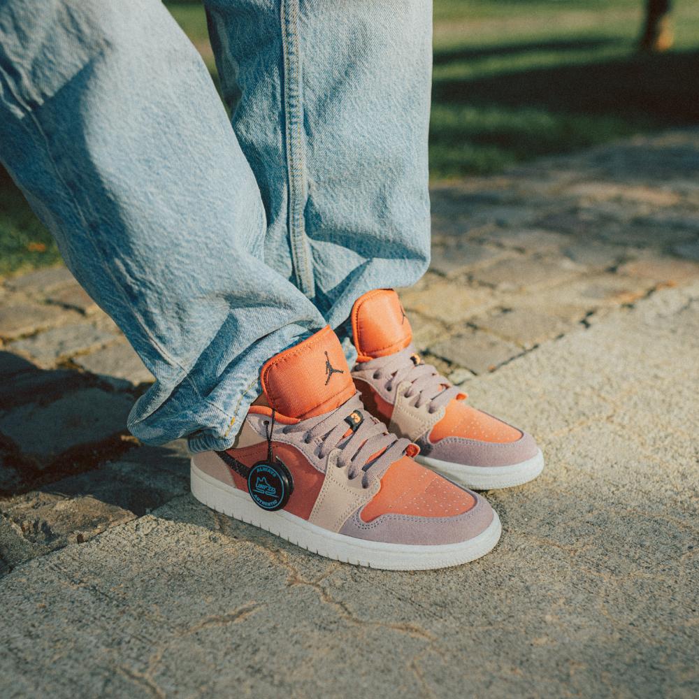 Air Jordan 1 Low