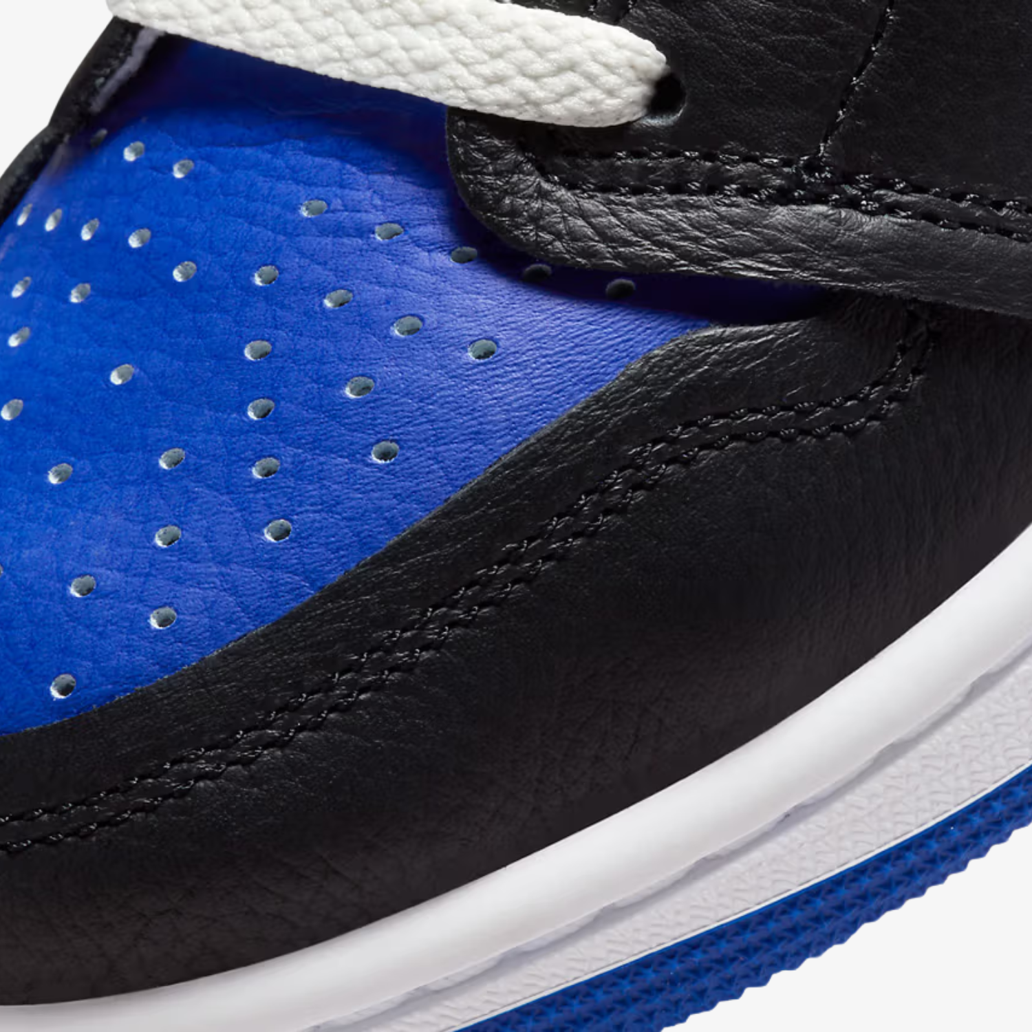 Air Jordan 1 High "Royal Toe"