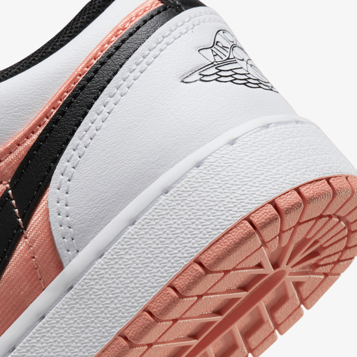 Air Jordan 1 Low "Madder Root"