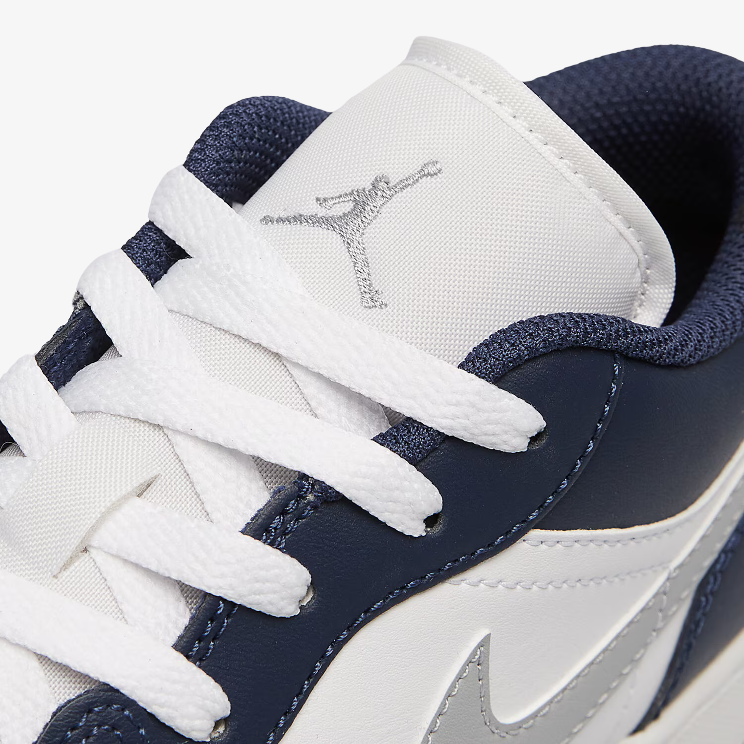 Air Jordan 1 Low "Midnight Navy"