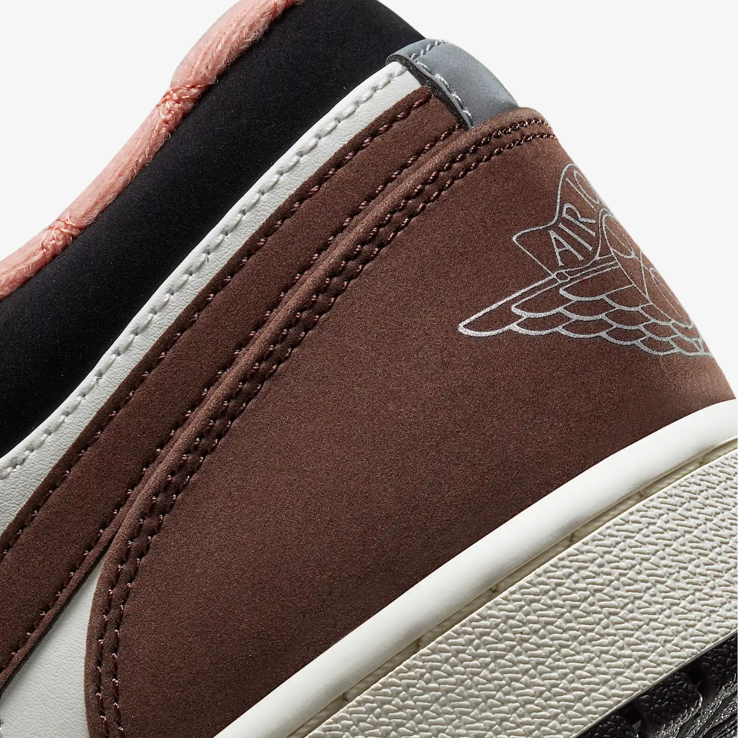 Air Jordan 1 Low "Mocha"
