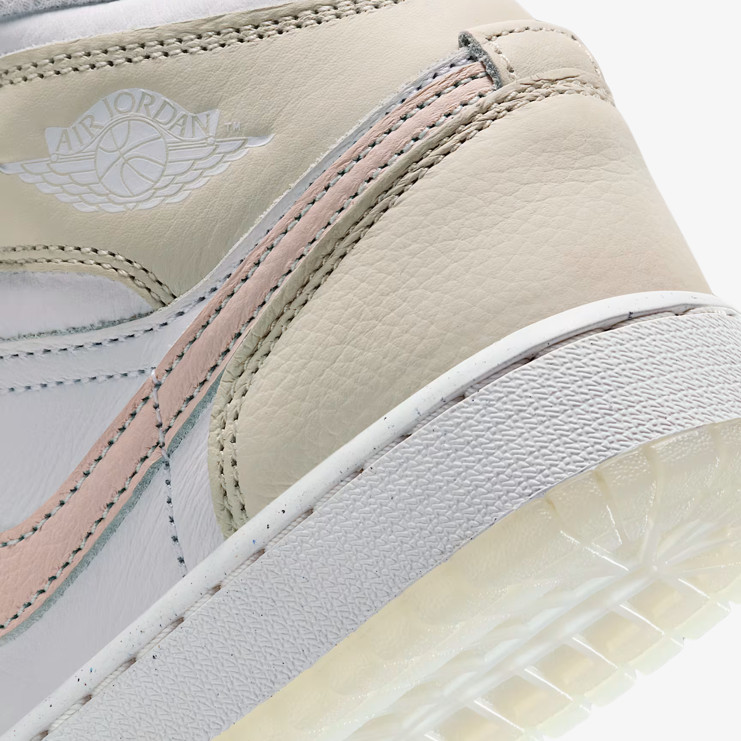 Air Jordan 1 Mid SE "Flamingo"