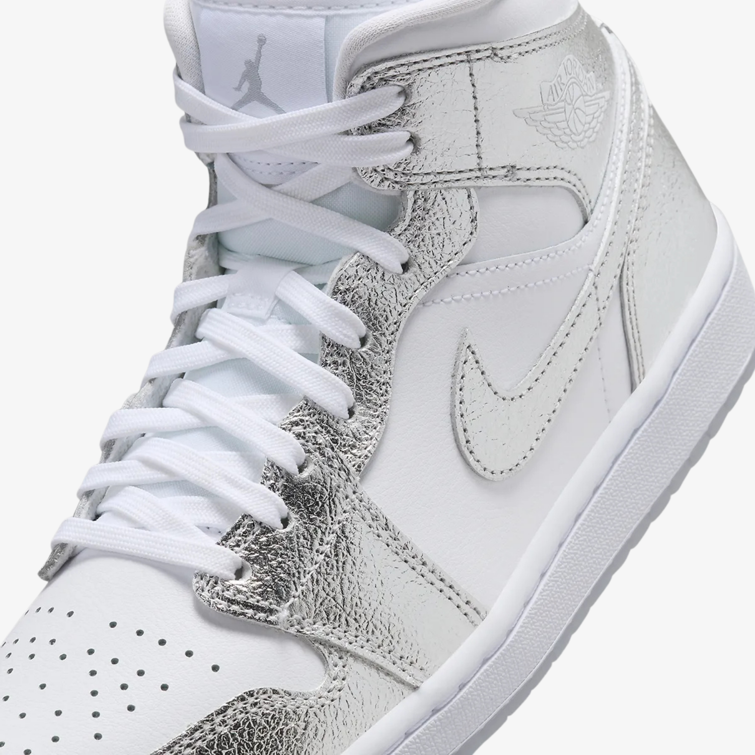 Air Jordan 1 Mid "Silver Chrome"