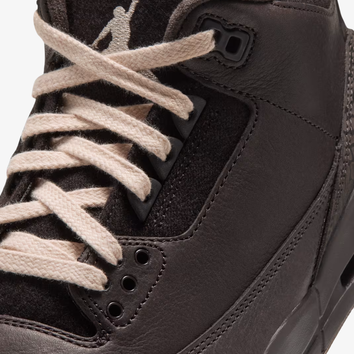 Air Jordan 3 Retro "Fireside"