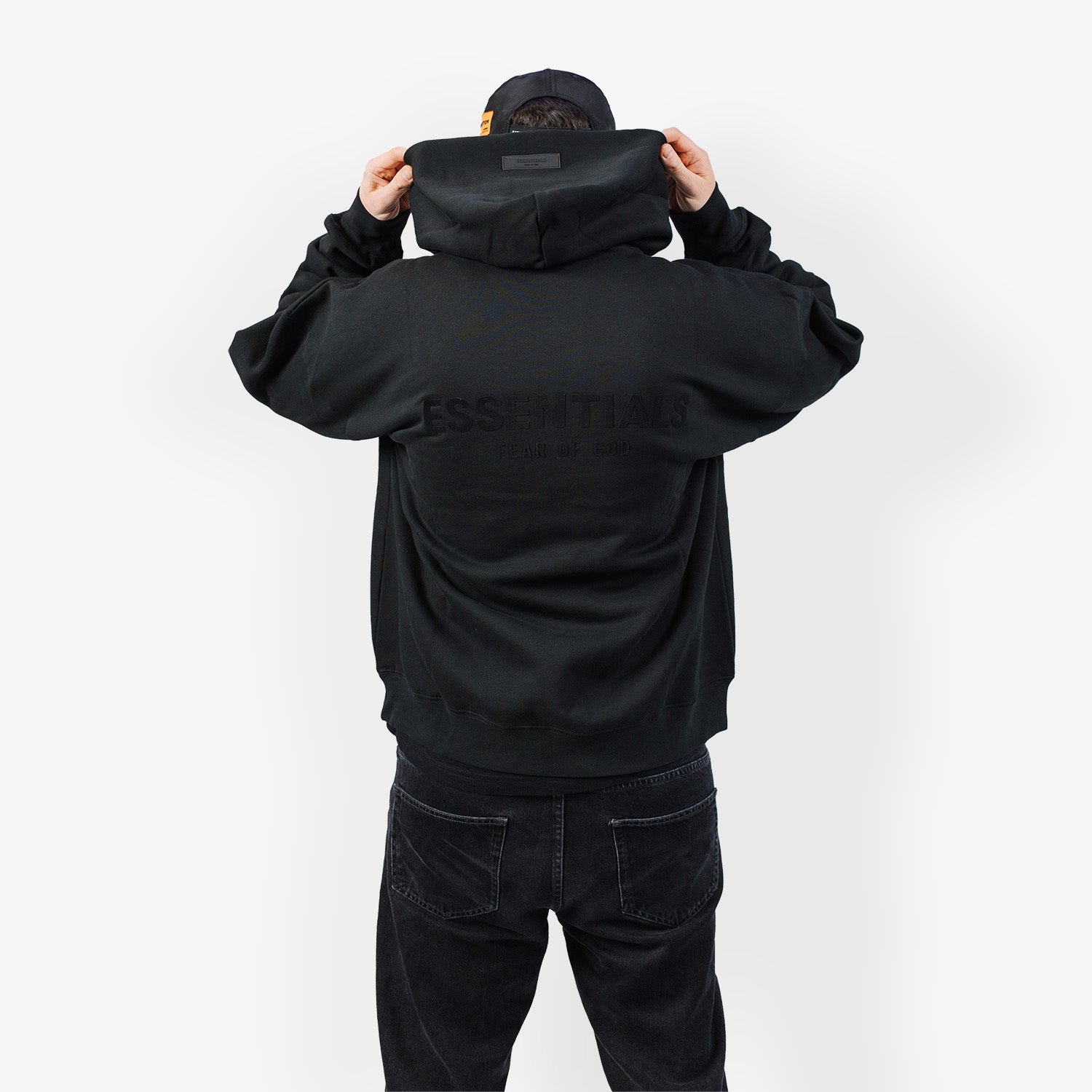 Hanorac-essentials-stretch-limo-unfazed-3