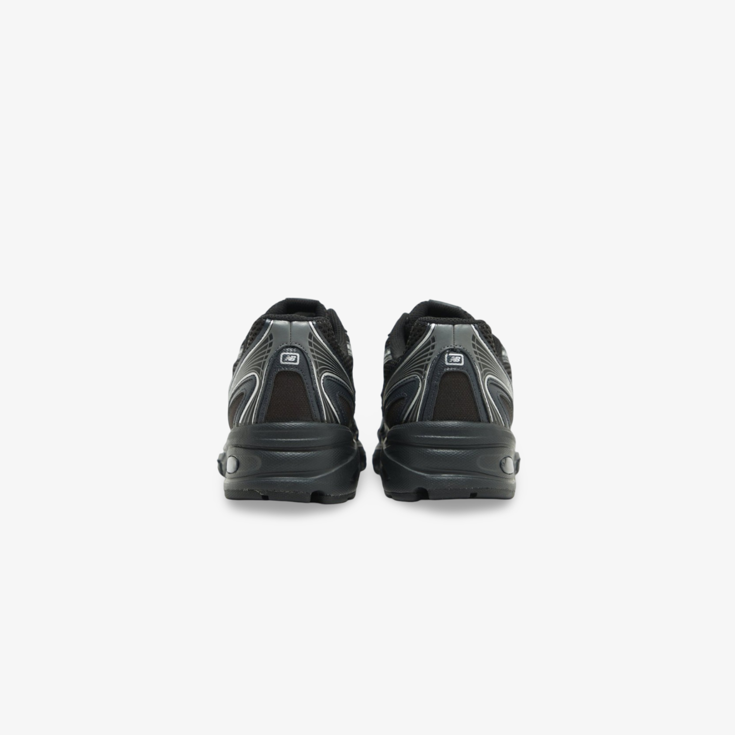 New Balance 740 "Black Grey Silver"