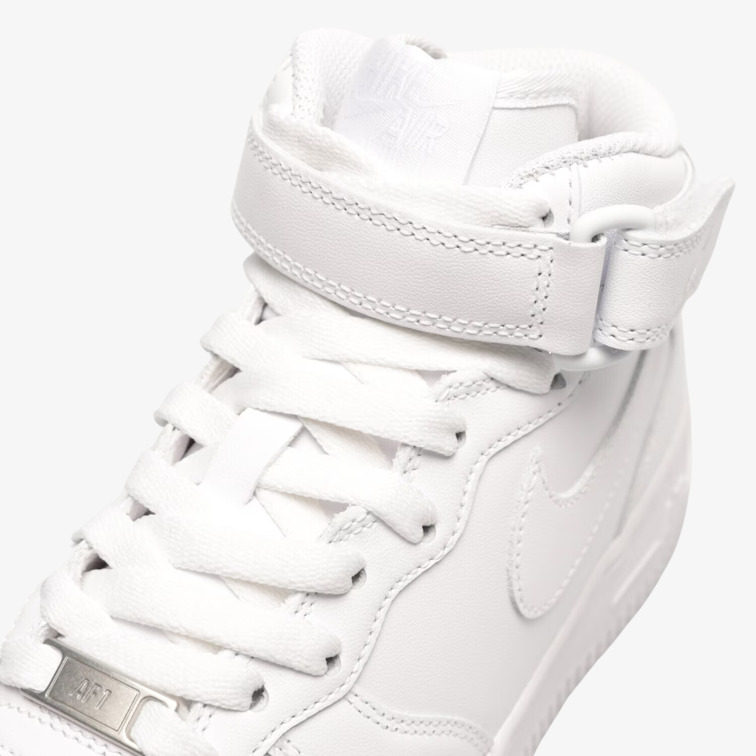 Nike Air Force 1 Mid "Triple White"