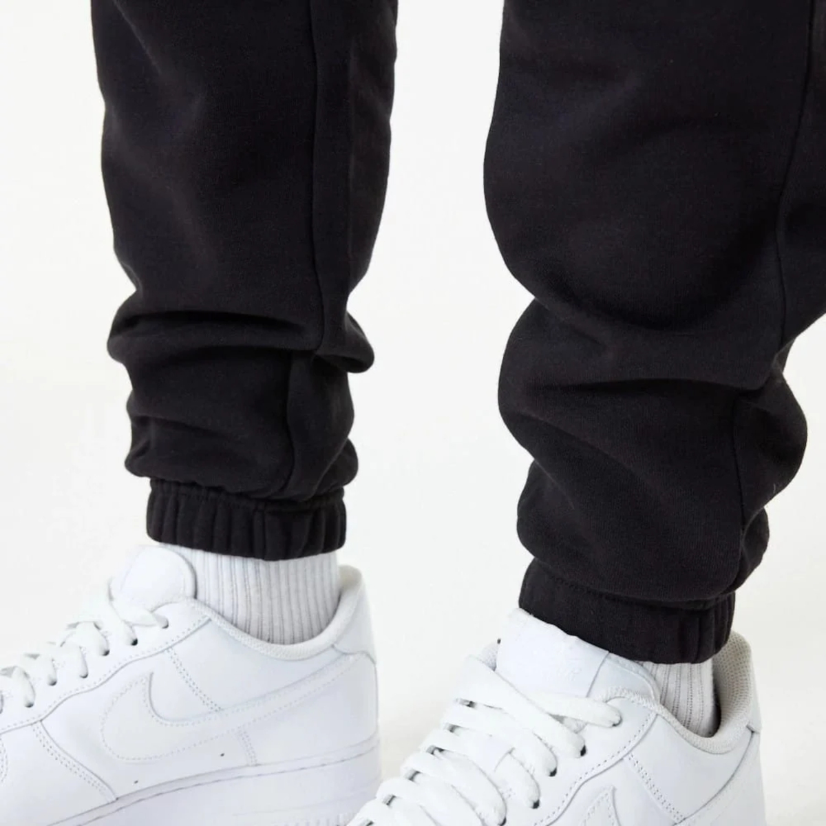 Pantaloni Lungi Chicago Bulls x New Era NBA "Black"