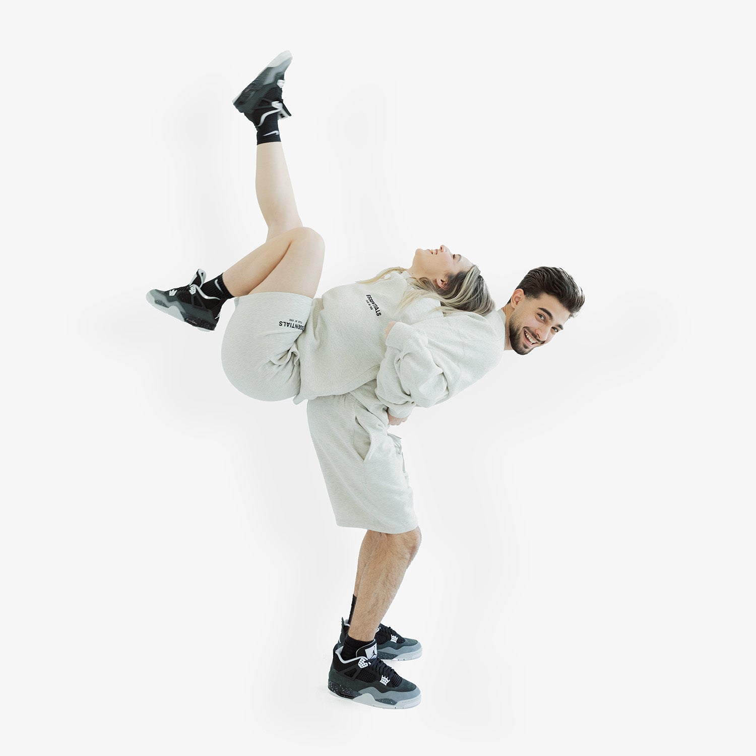 Pantaloni Scurti Essentials Fear of God "Light Oatmeal"