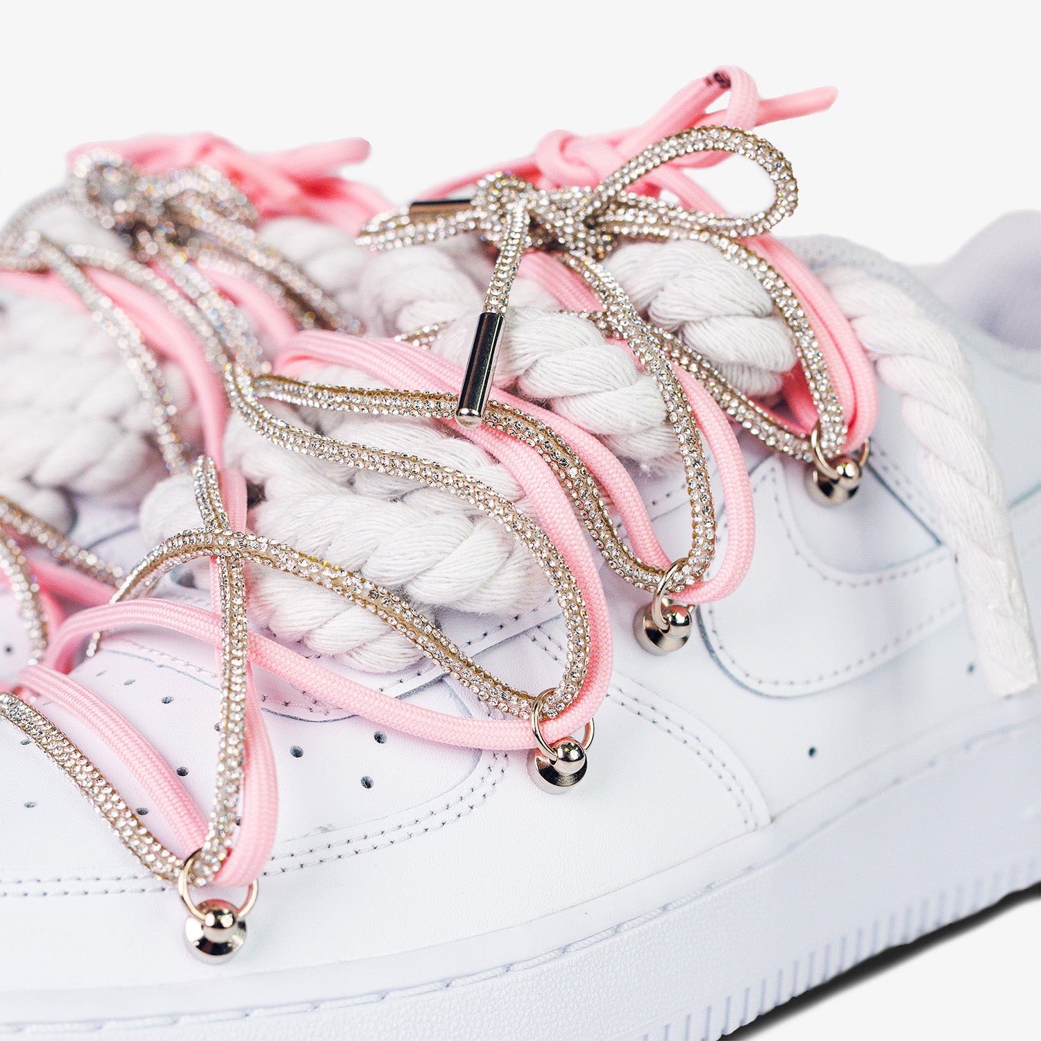 Silver-Diamond-Overlace-unfazed-5