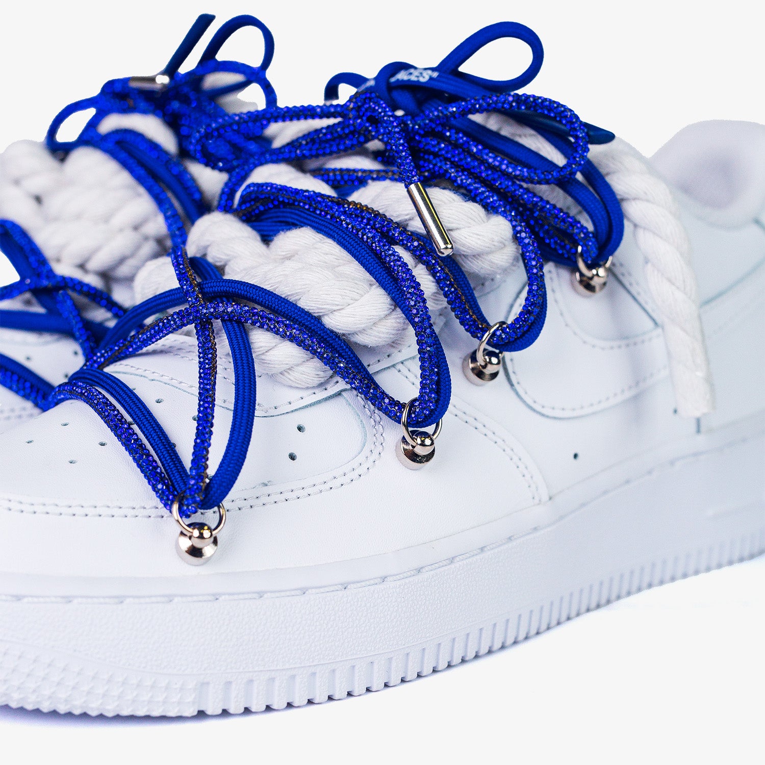 Blue-Diamond-Overlace-unfazed-5