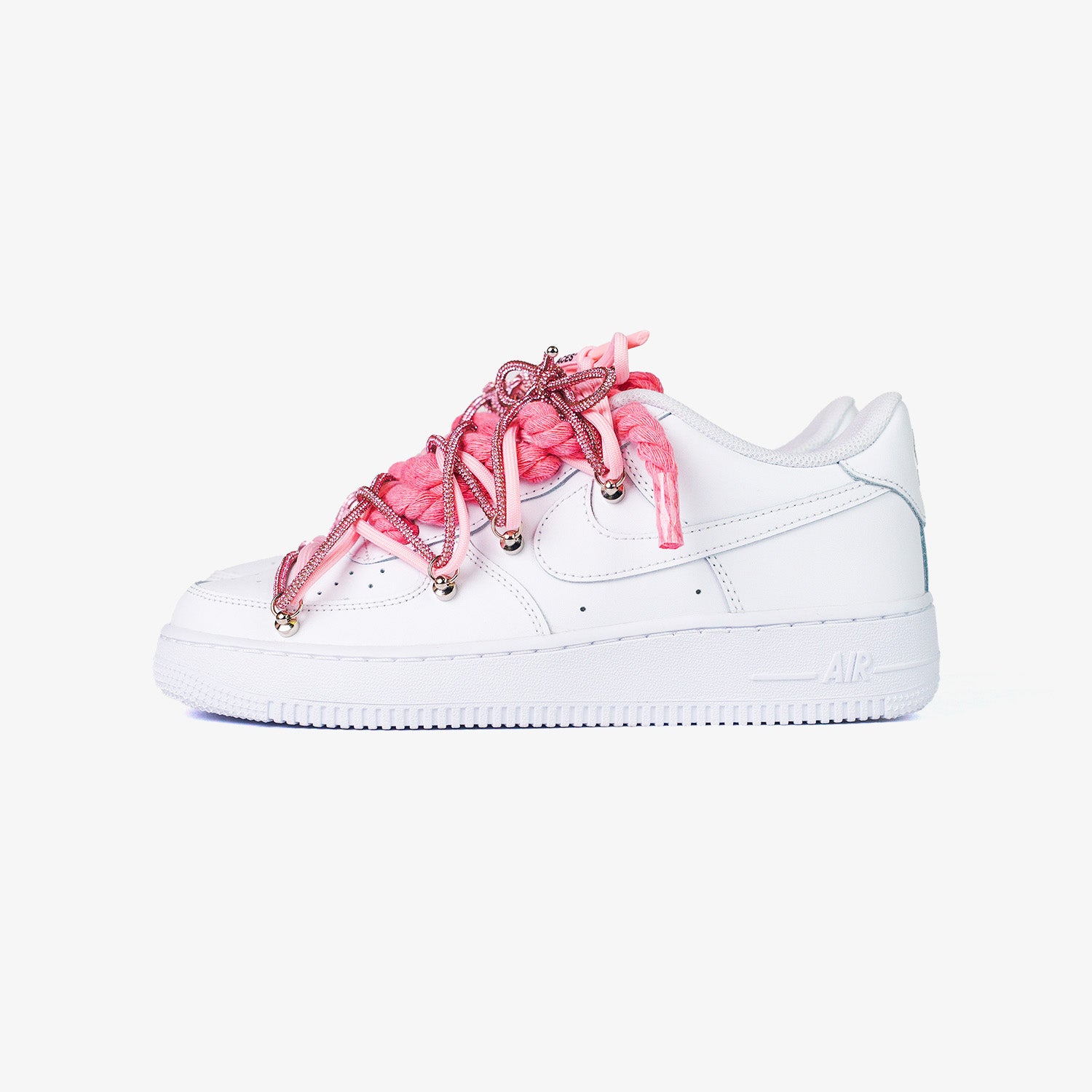 Pink-Diamond-Overlace-unfazed-1