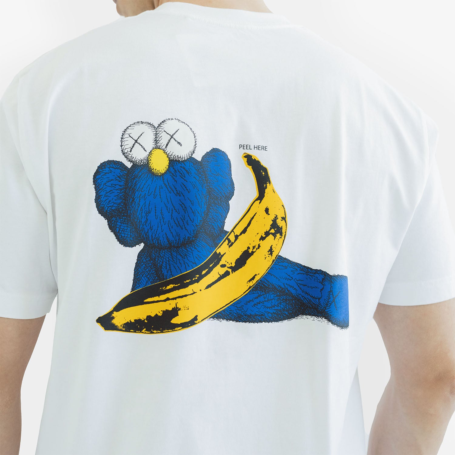 Tricou KAWS x Uniqlo Warhol "White Banana"