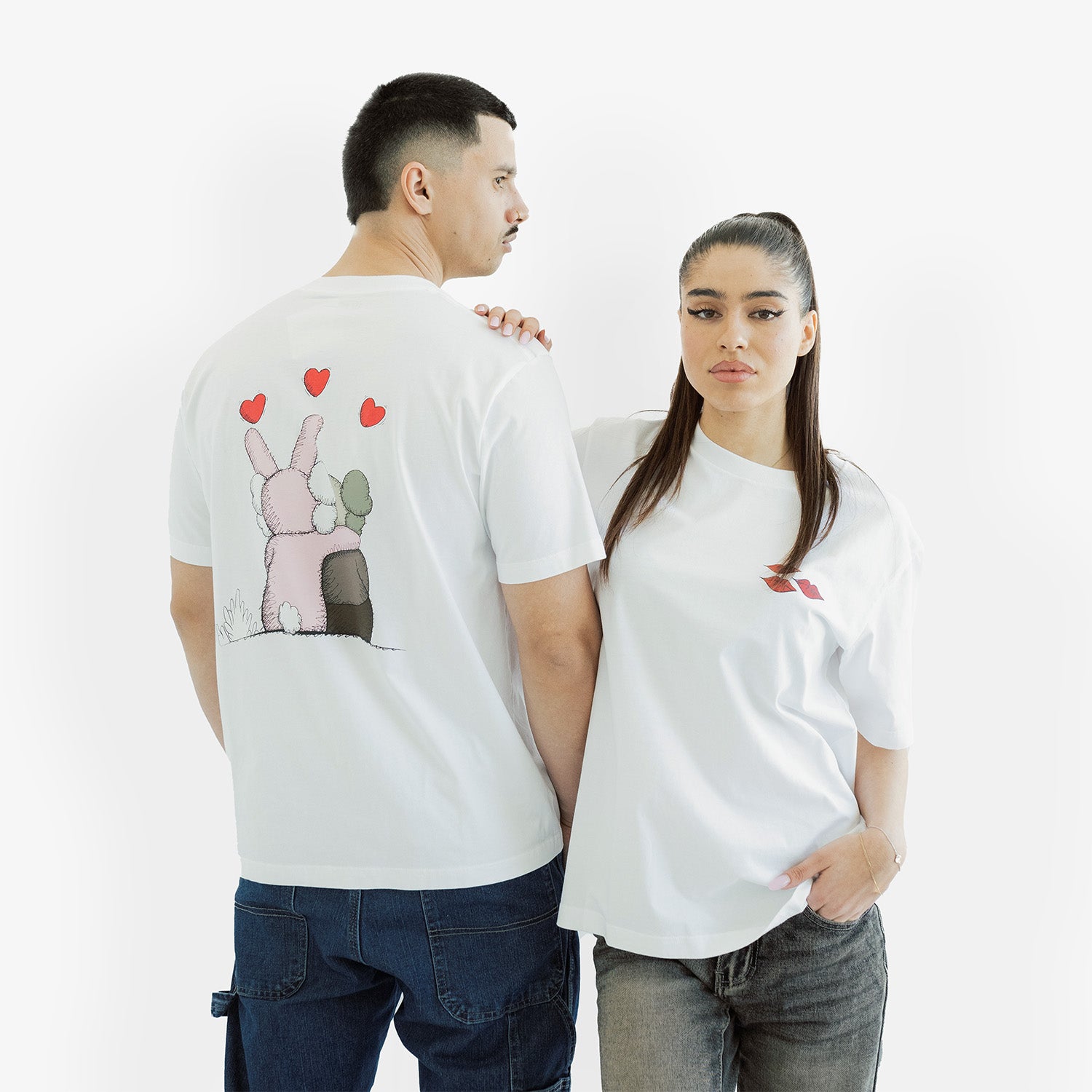 Tricou KAWS x Uniqlo Warhol "White Heart"