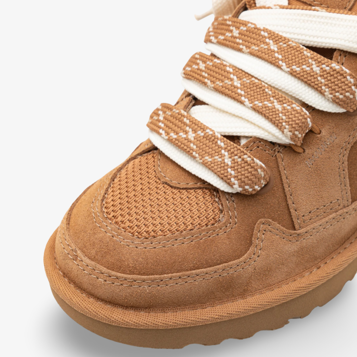 UGG Lowmel Lo "Chestnut"