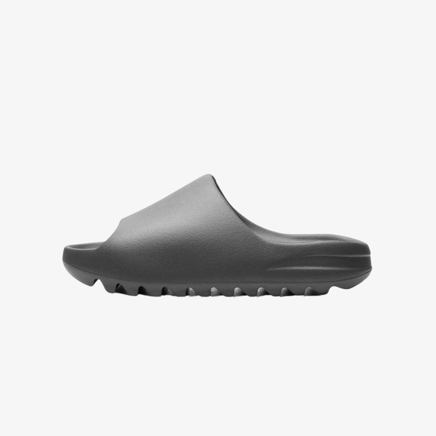 Yeezy-Slides-_Dark-Onyx_-unfazed-1