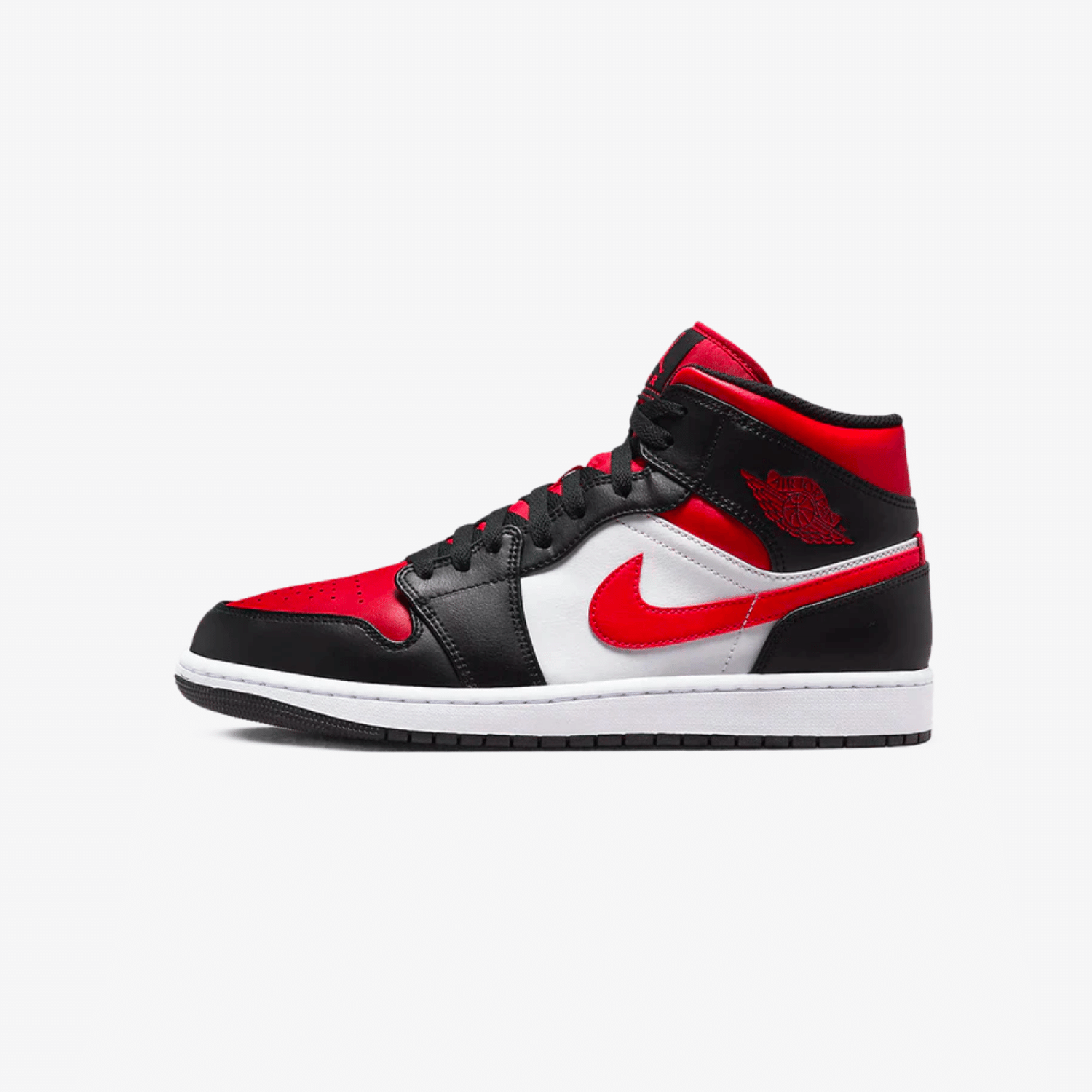 air-jordan-1-mid-black-fire-red--unfazed-1