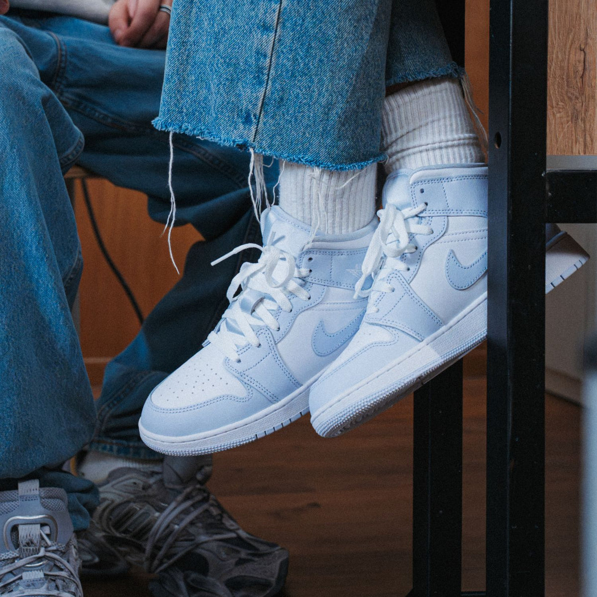 Air Jordan 1 Mid "Cobalt Bliss"