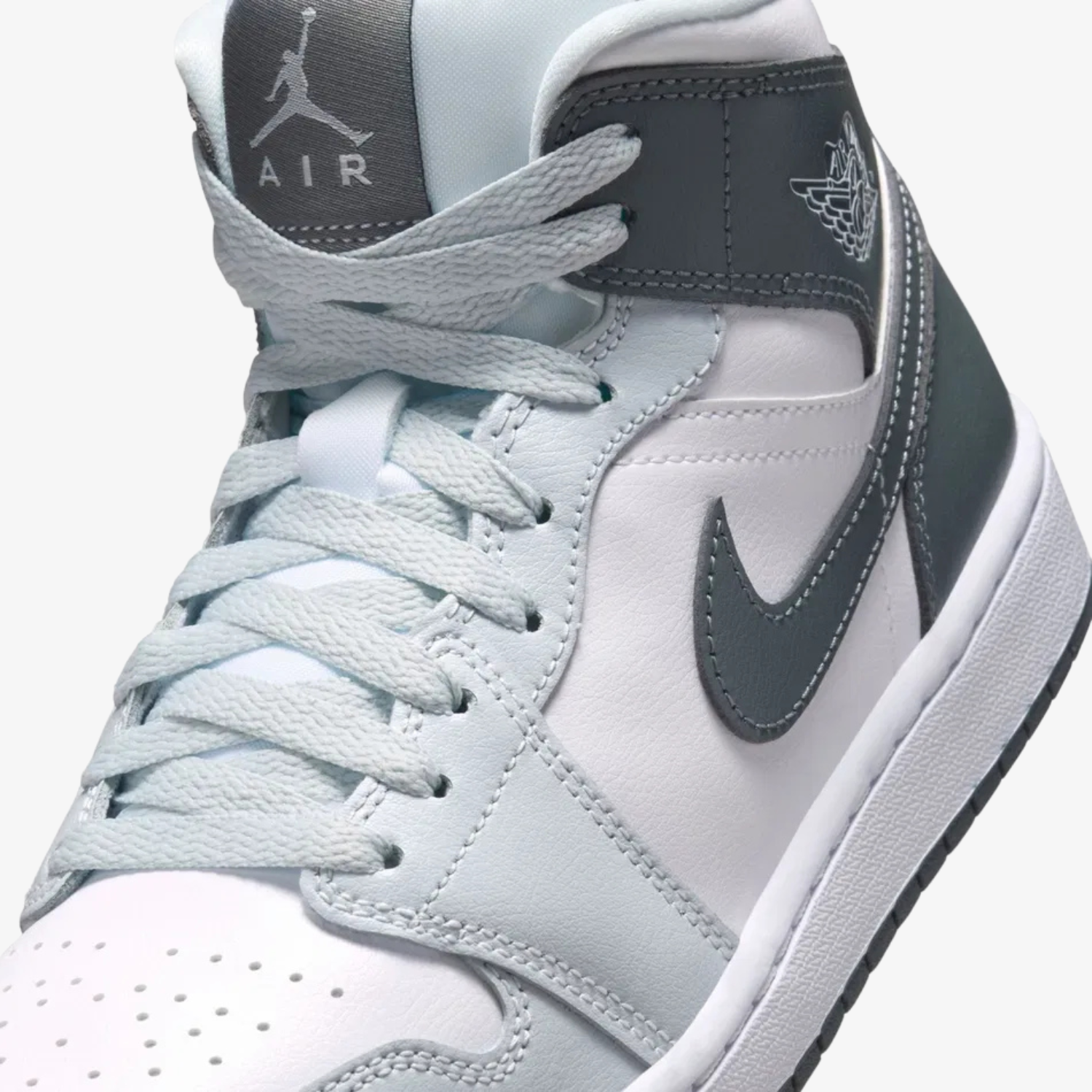 Air Jordan 1 Mid "Smoke Grey"