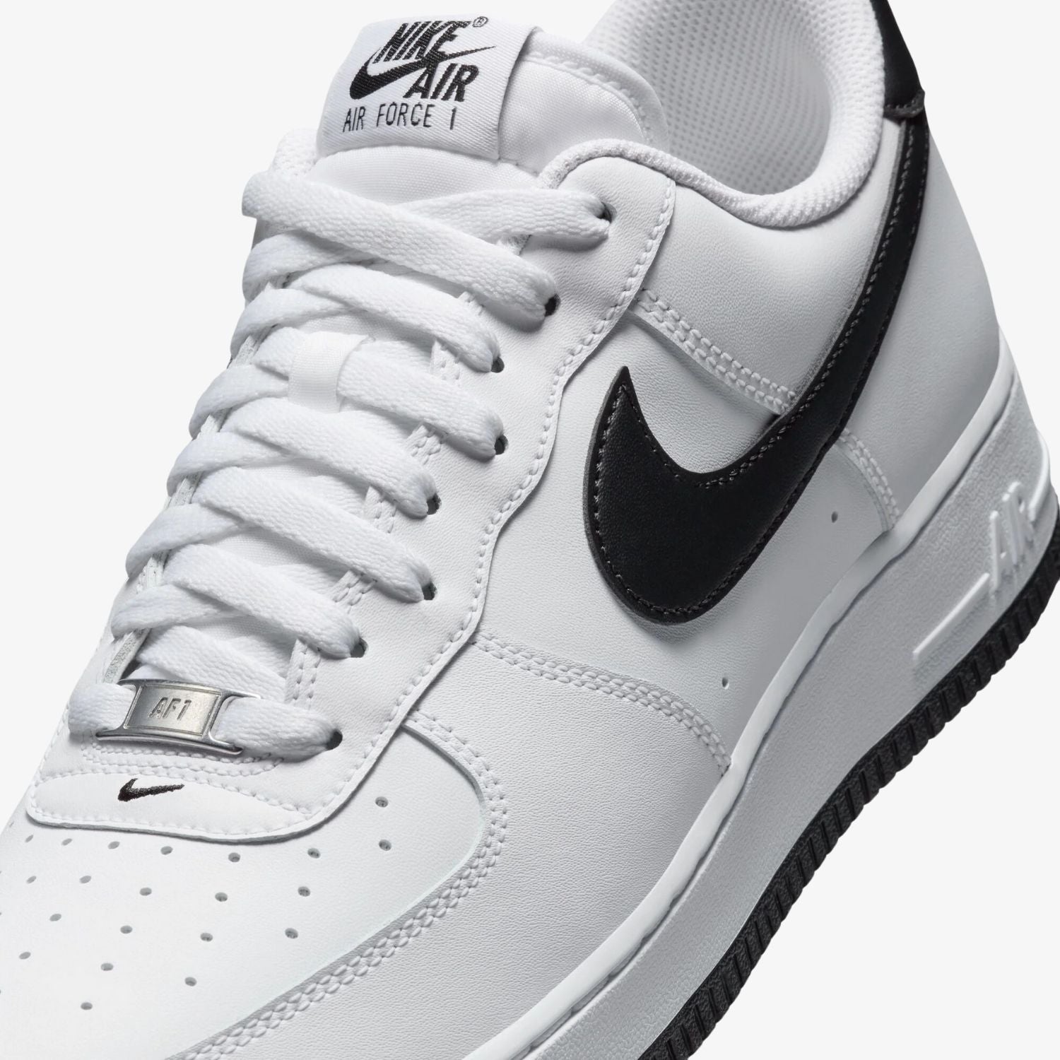 nike-air-force-1-low-white-black-unfazed-4