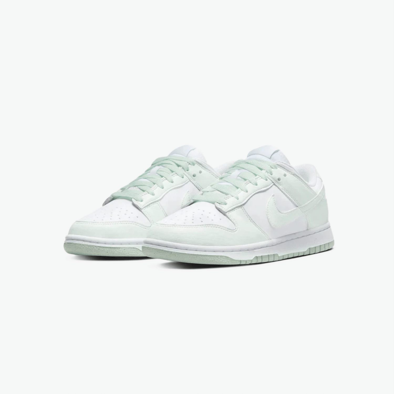       nike-dunk-low-white-mint-DN1431-102-unfazed-2