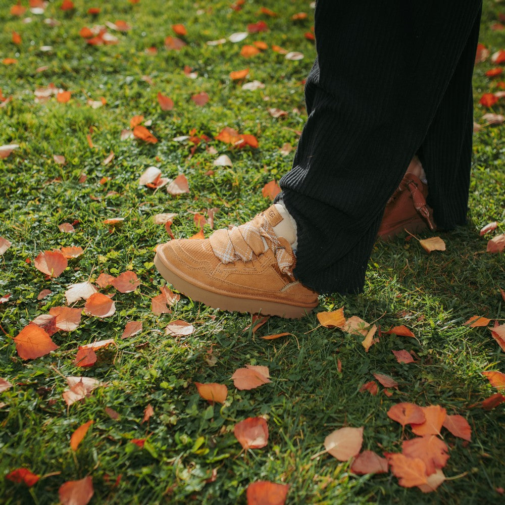 UGG Lowmel "Chestnut"