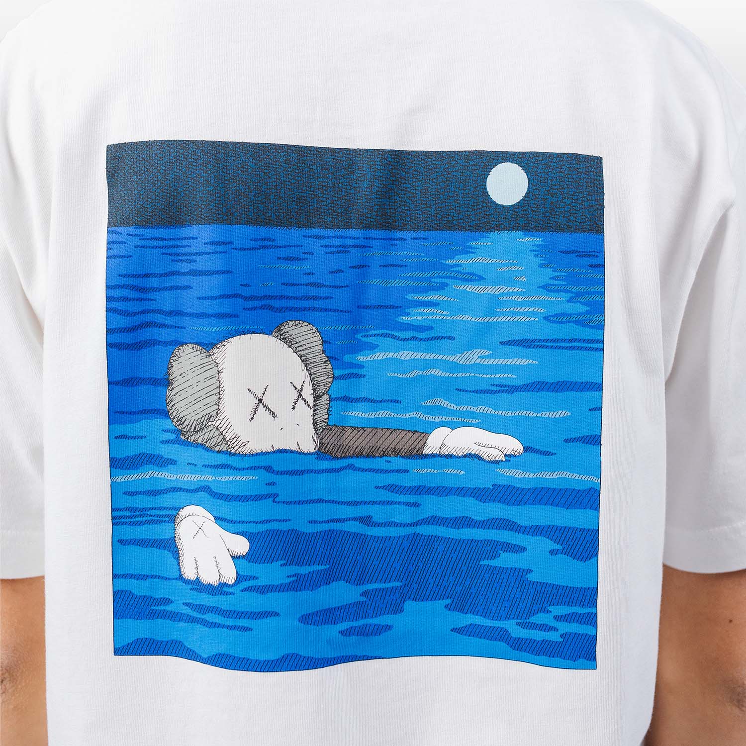 Tricou KAWS x Uniqlo Artbook Cover
