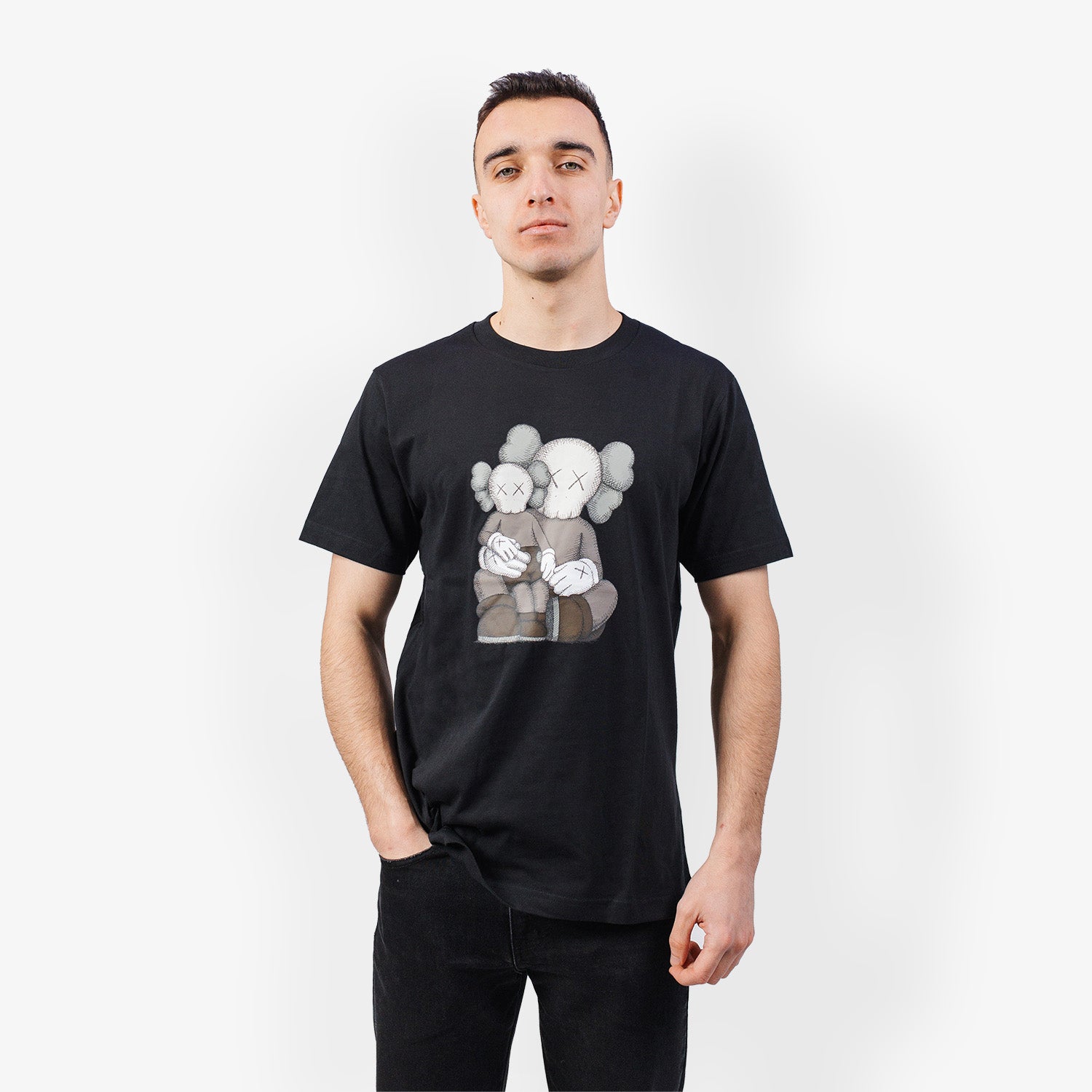 tricou-kaws-negru-1