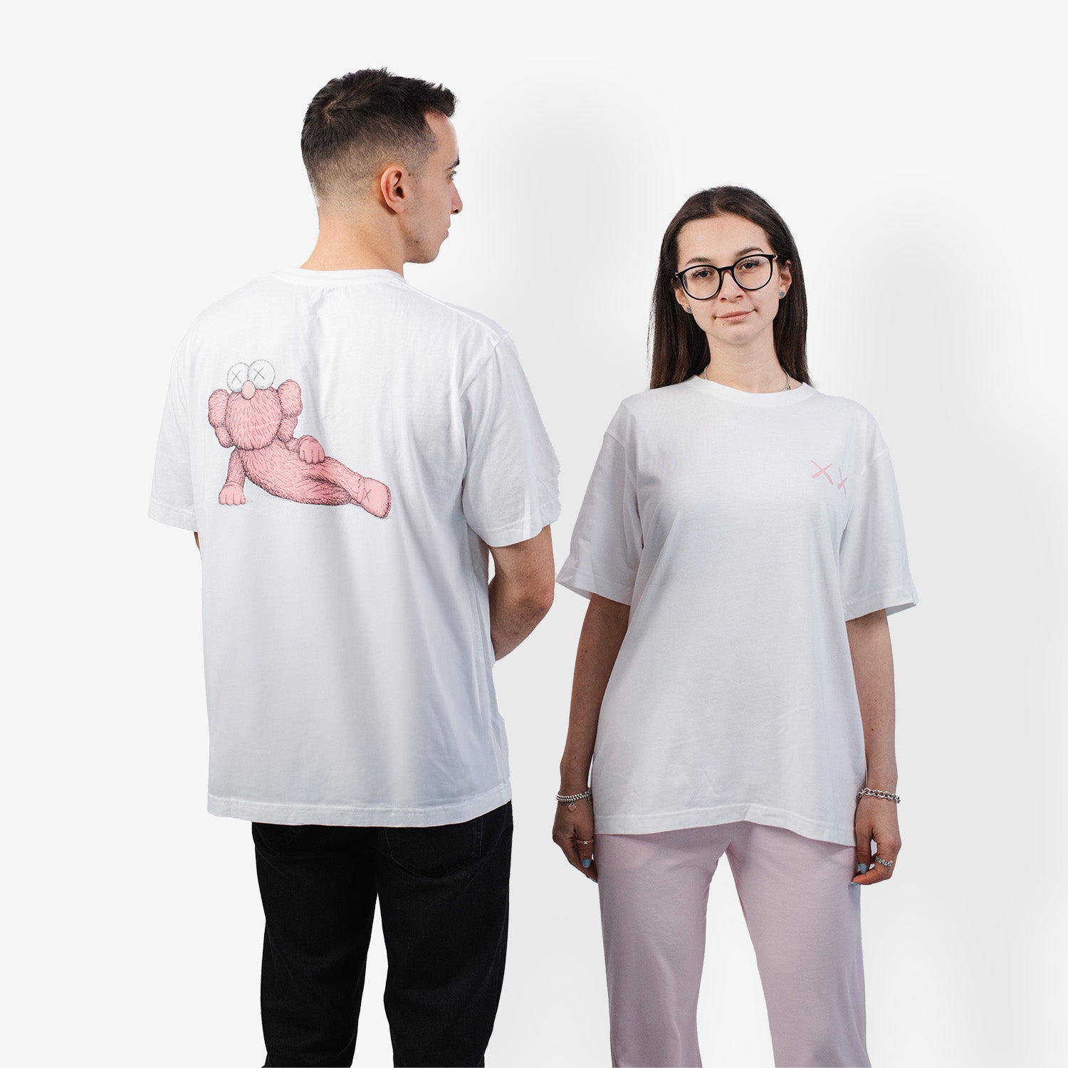 tricou-kaws-pink-2