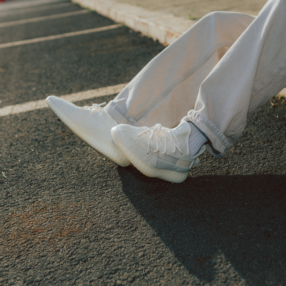 Yeezy Boost 350 V2 "Bone"