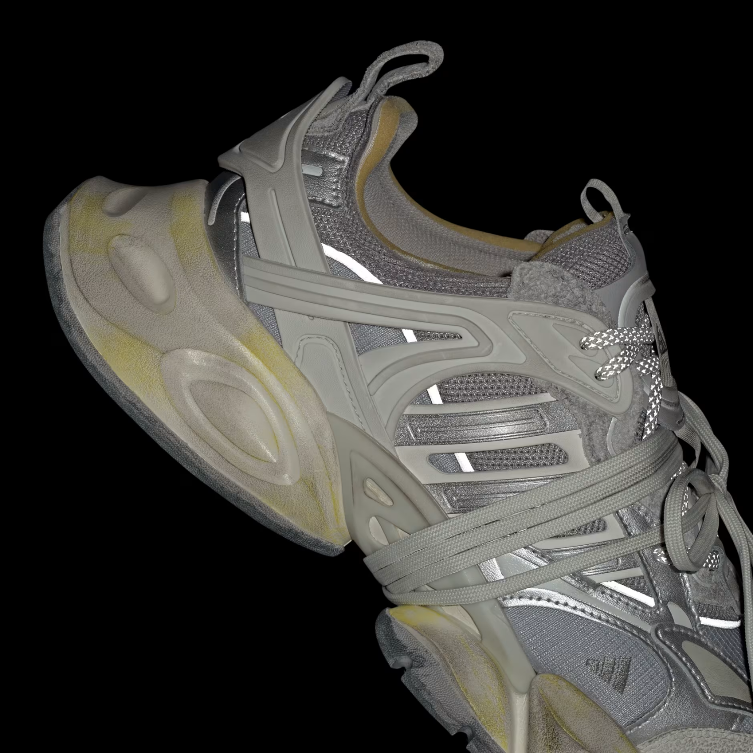Adidas XLG Runner Deluxe "Grey Metalic Silver"