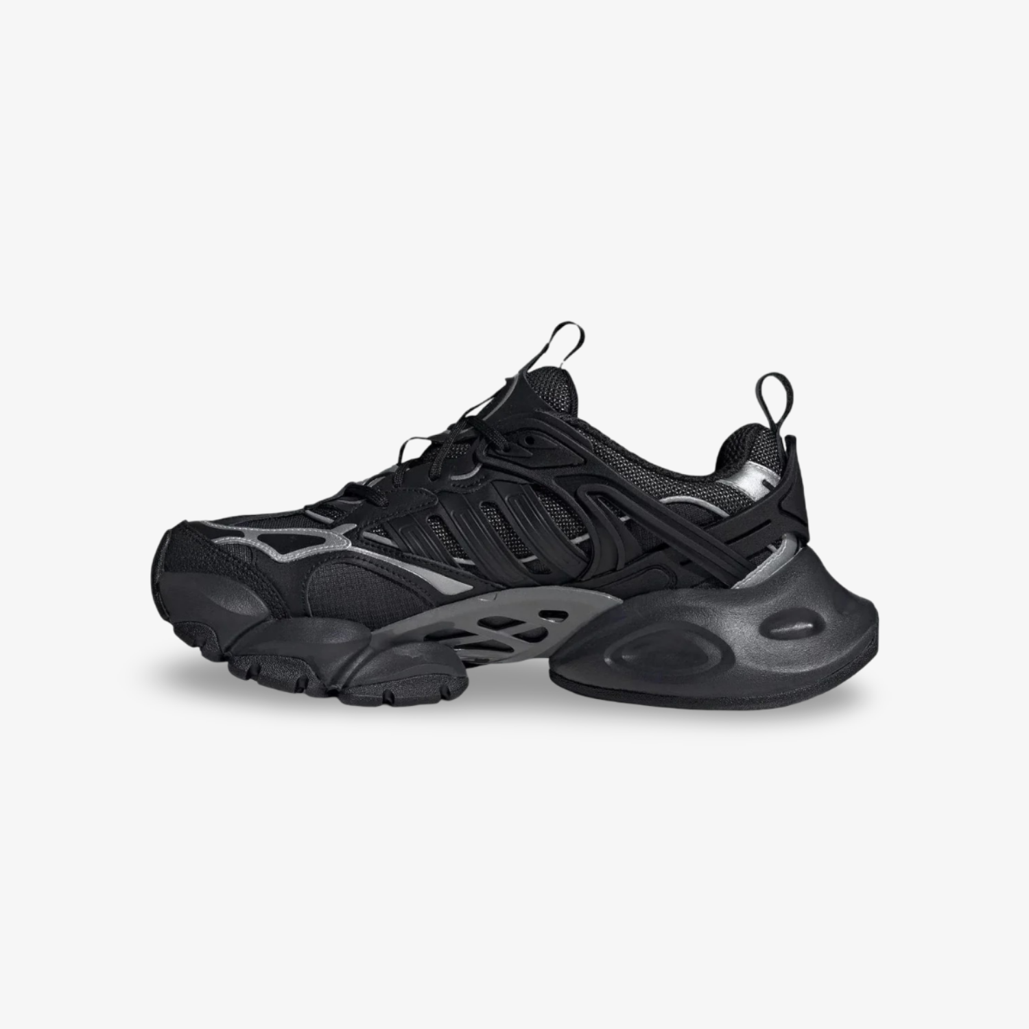 Adidas XLG Vento Runner Deluxe "Black"