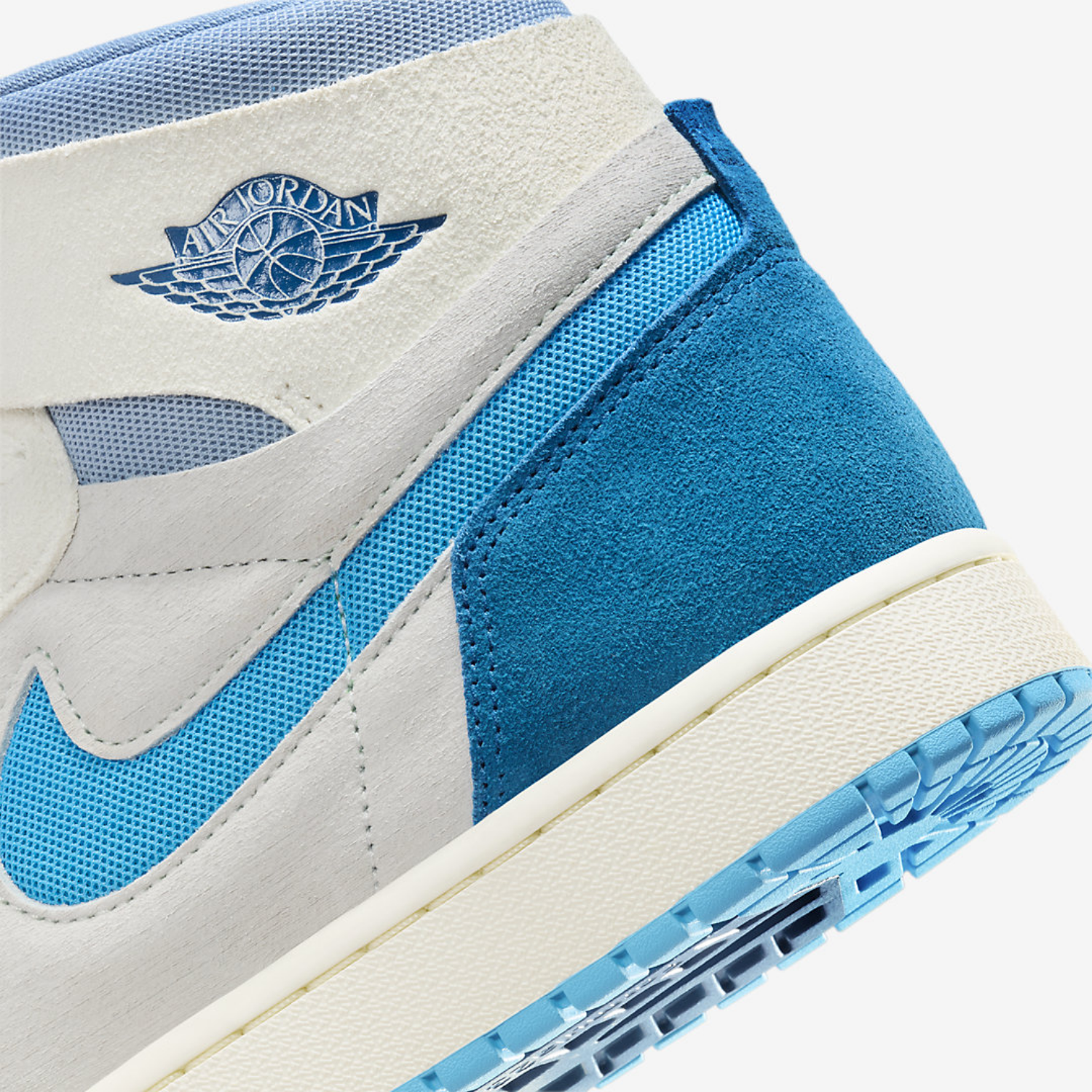 Air Jordan 1 High Zoom "Powder Blue"