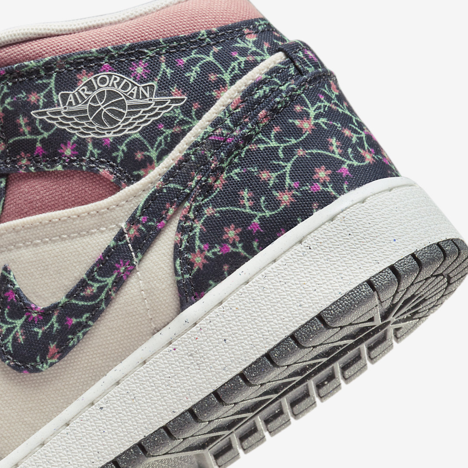 Air Jordan 1 Mid "Floral Canvas"