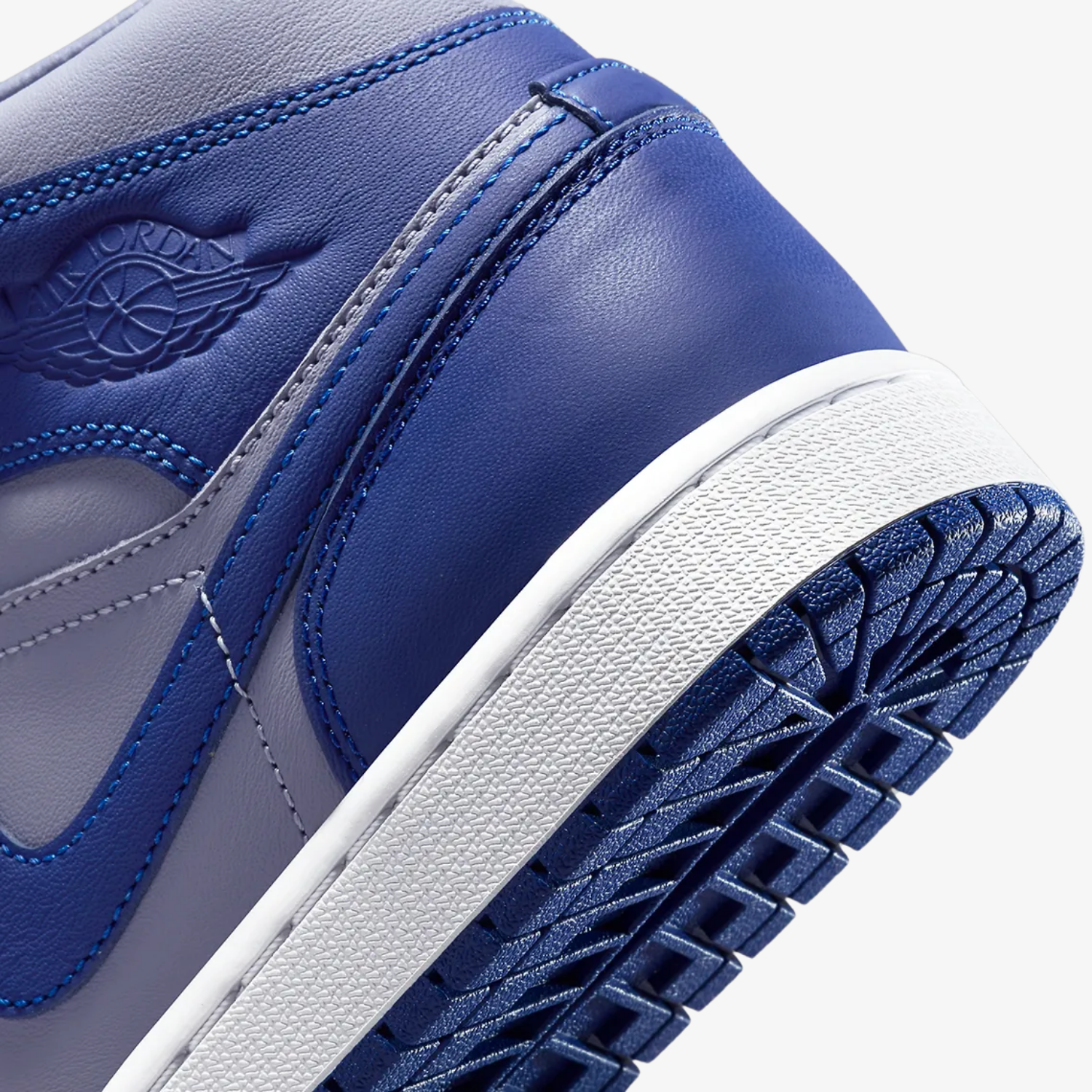 Air Jordan 1 Mid "Iron Purple Deep Royal"