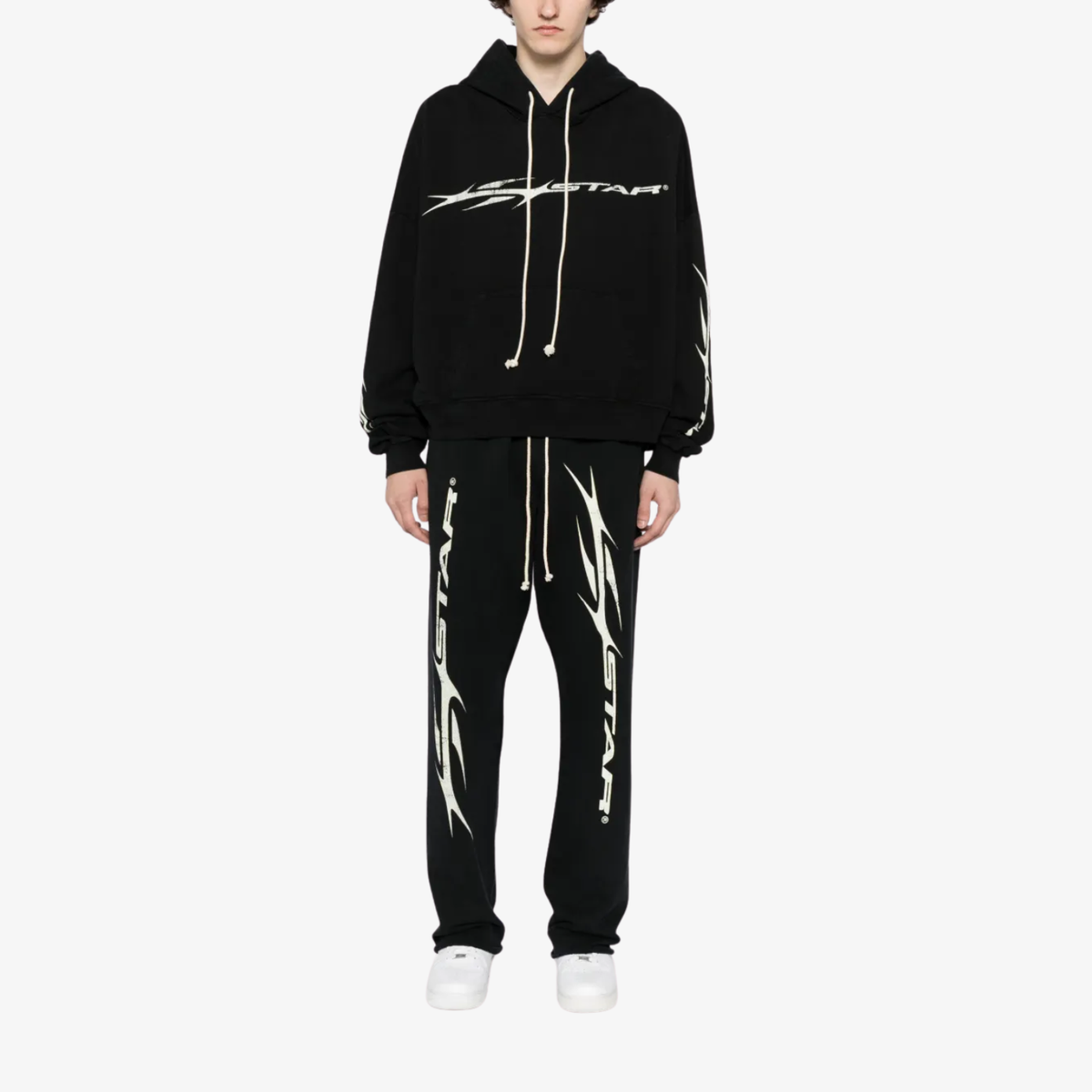 Hellstar - Streetwear cu Printuri Bold | Unfazed