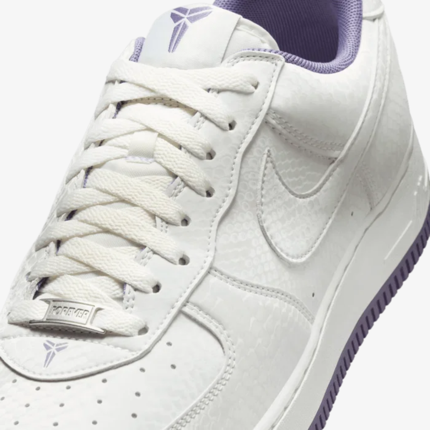 Kobe x Nike Air Force 1 Low „Daybreak“