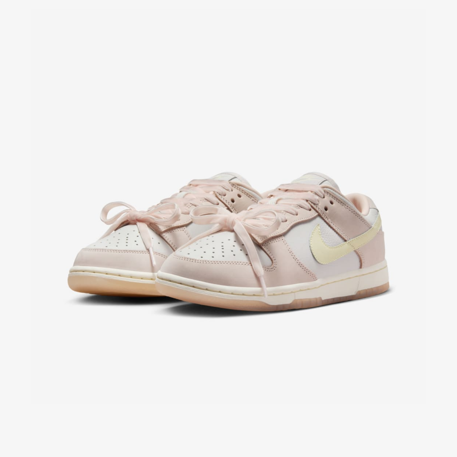 Nike Dunk Low Premium "Light Soft Pink"
