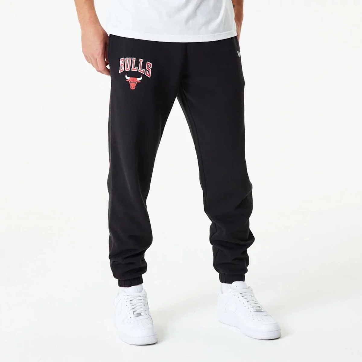 Pantaloni Lungi Chicago Bulls x New Era NBA "Black"