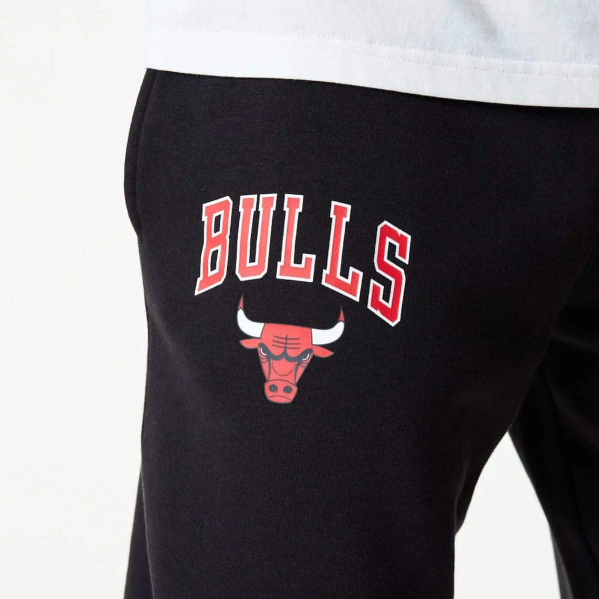 Pantaloni Lungi Chicago Bulls x New Era NBA "Black"