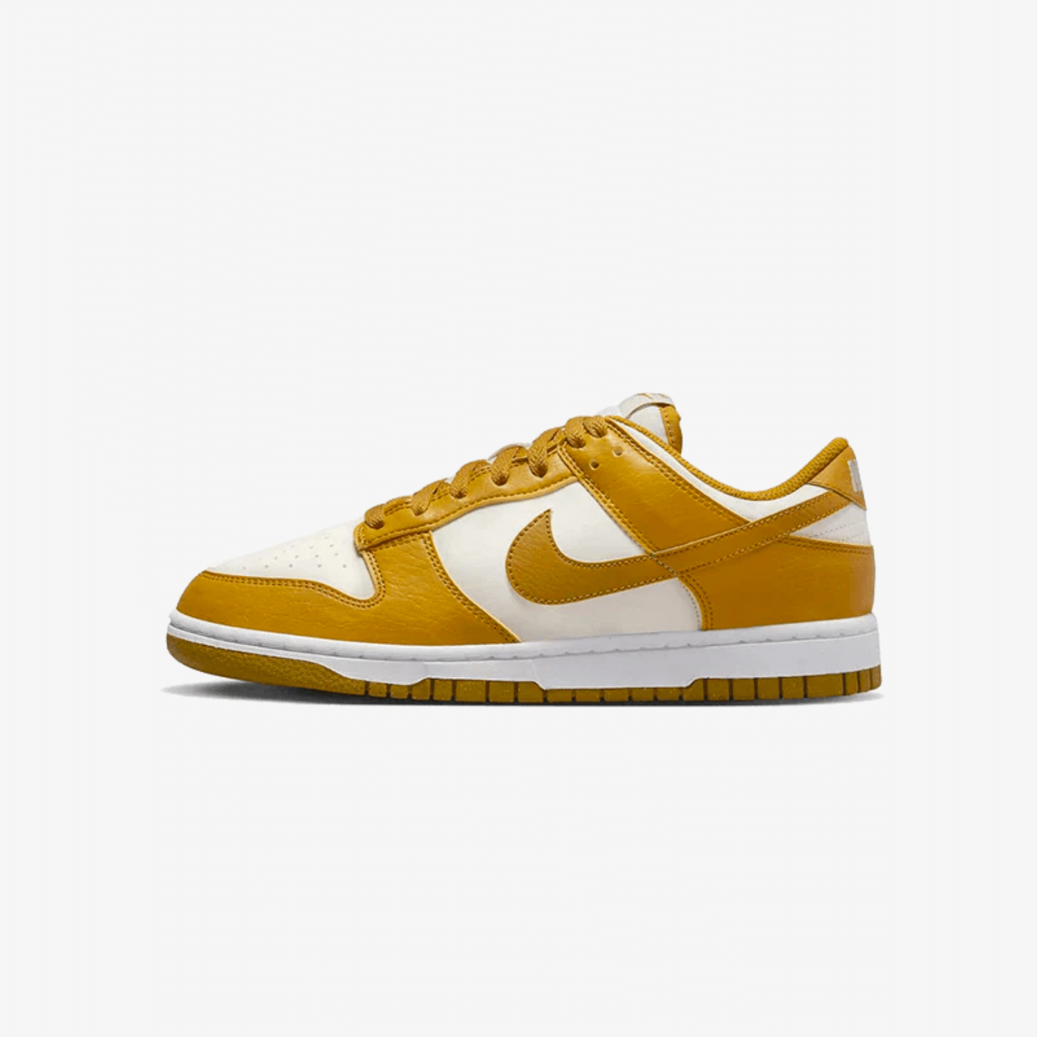     nike-dunk-low-gold-suede-DN1431-001-unfazed-1