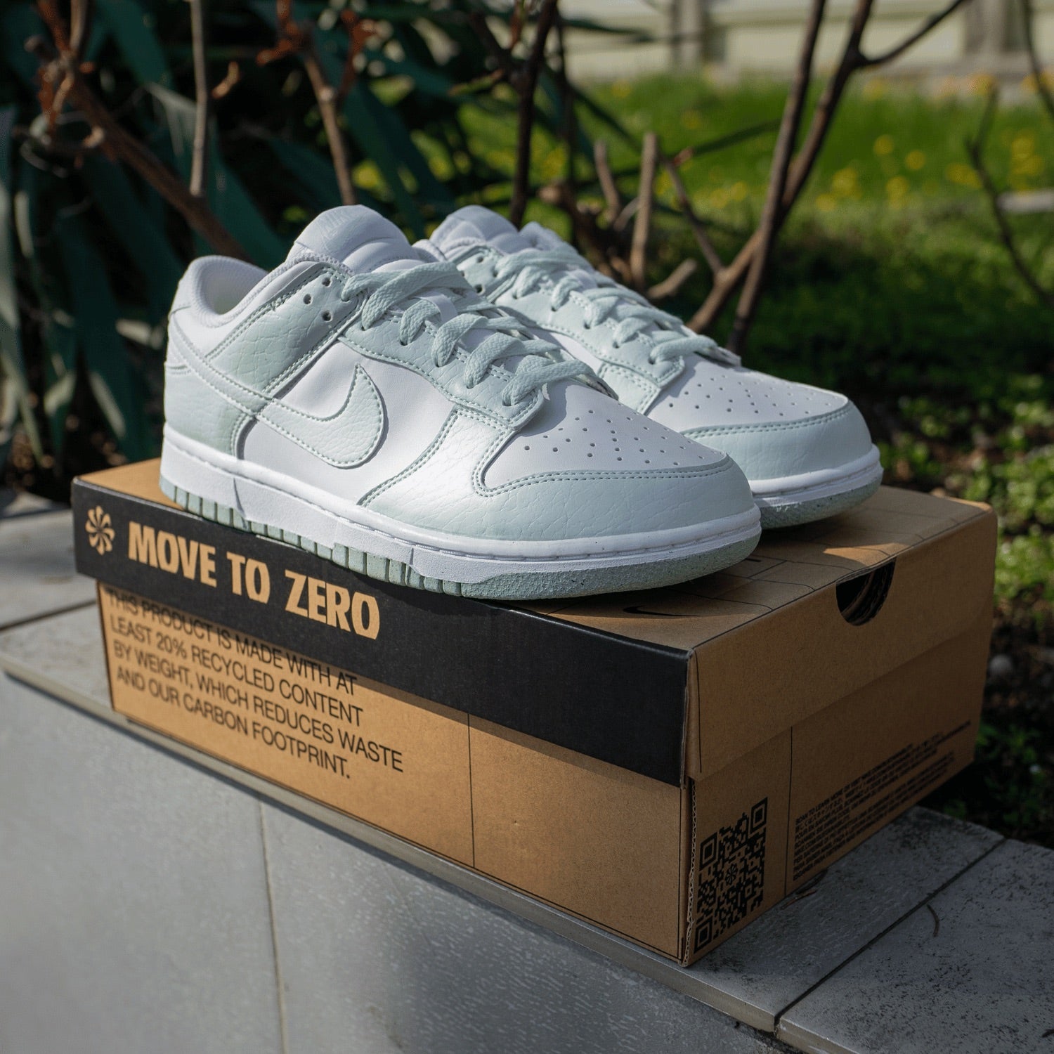 nike-dunk-low-white-mint-DN1431-102-unfazed-6