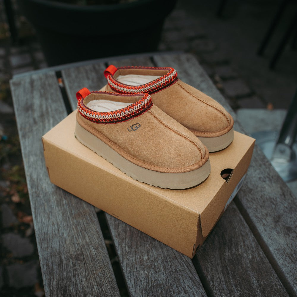 UGG Tazz Slipper "Chestnut"