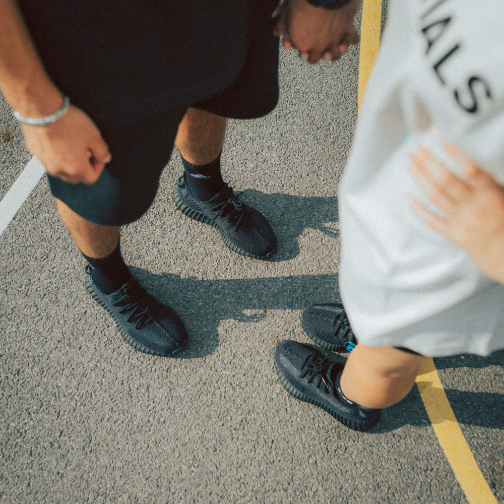 Yeezy Boost 350 V2 "Onyx"